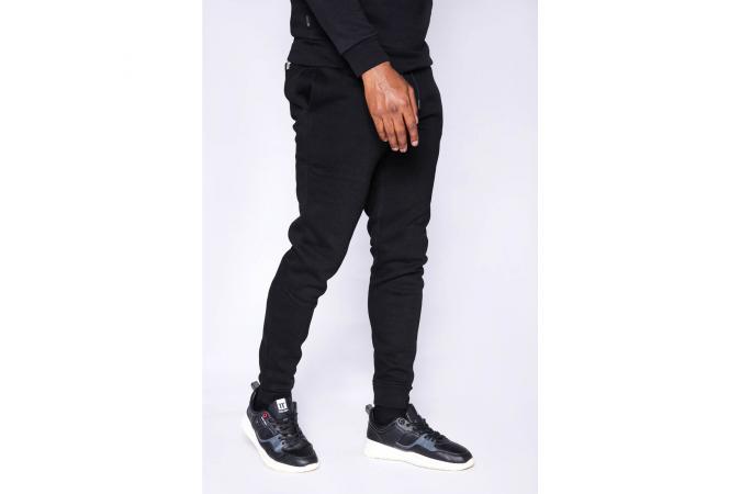 Pantalones Core Joggers Regular Fit Negro